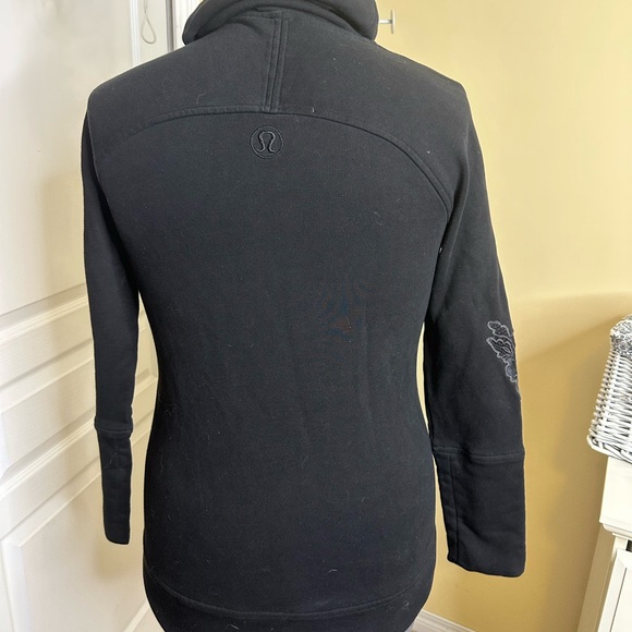 Lululemon Embroidered To You Tunic black size 4 - Picture 6 of 13